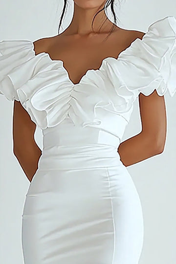 Bodycon Vit V-ringad Satin Examensklänning Med Korta Ärmar
